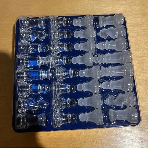 Chess Cachet Not Just Black And White Mini Travel Boxed Set Board Pieces Book - Picture 5 of 8